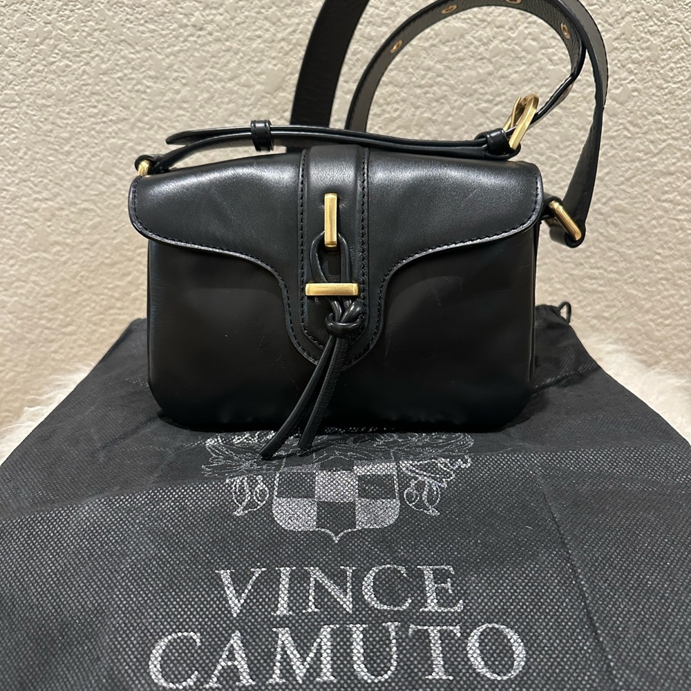 Vince Camuto Maecy Crossbody